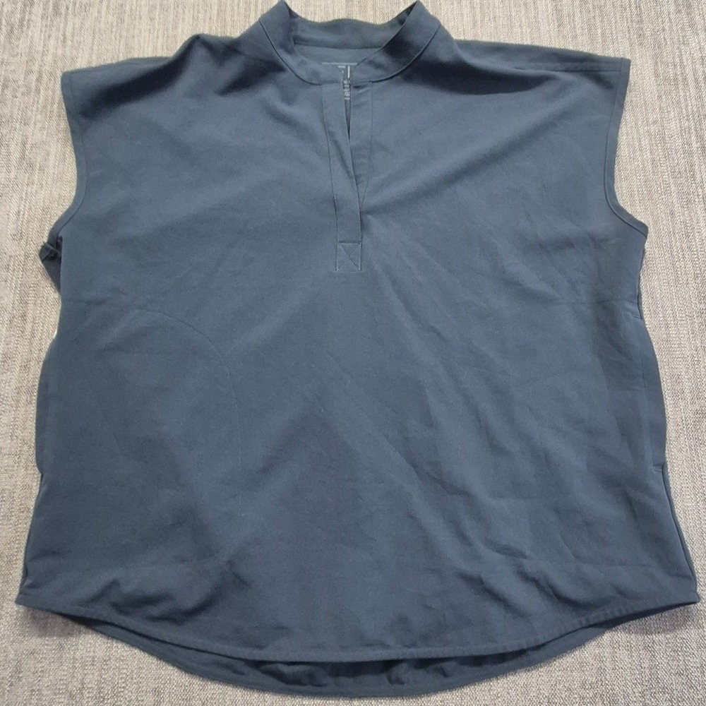 Figs Technical Collection Sleeveless Scrub Top women's M Blue Stretch Medical